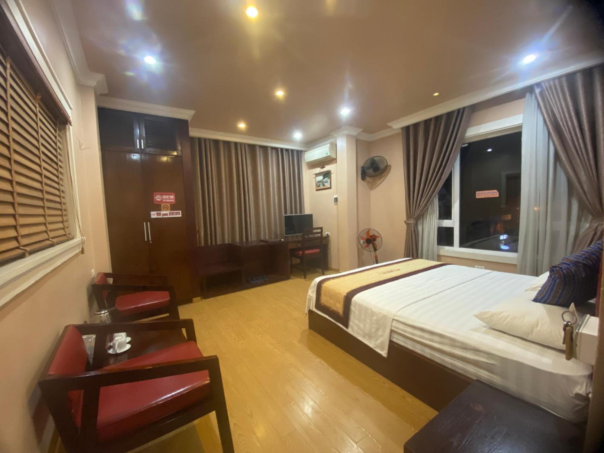 Hong Ky Boutique Hotel Diện Biên Phủ Exteriör bild