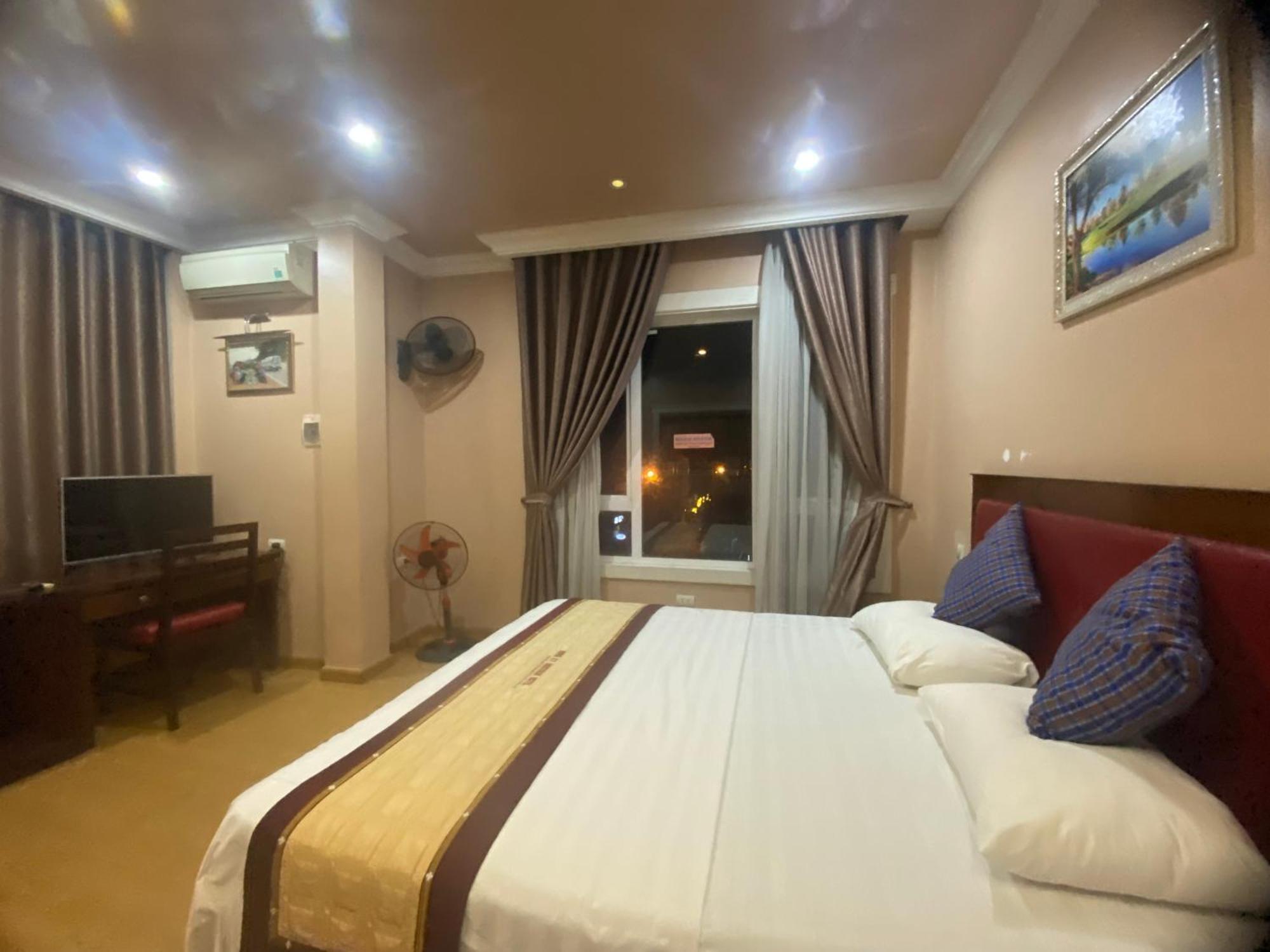 Hong Ky Boutique Hotel Diện Biên Phủ Exteriör bild