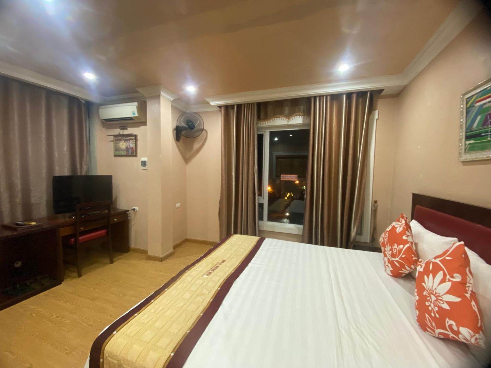 Hong Ky Boutique Hotel Diện Biên Phủ Exteriör bild