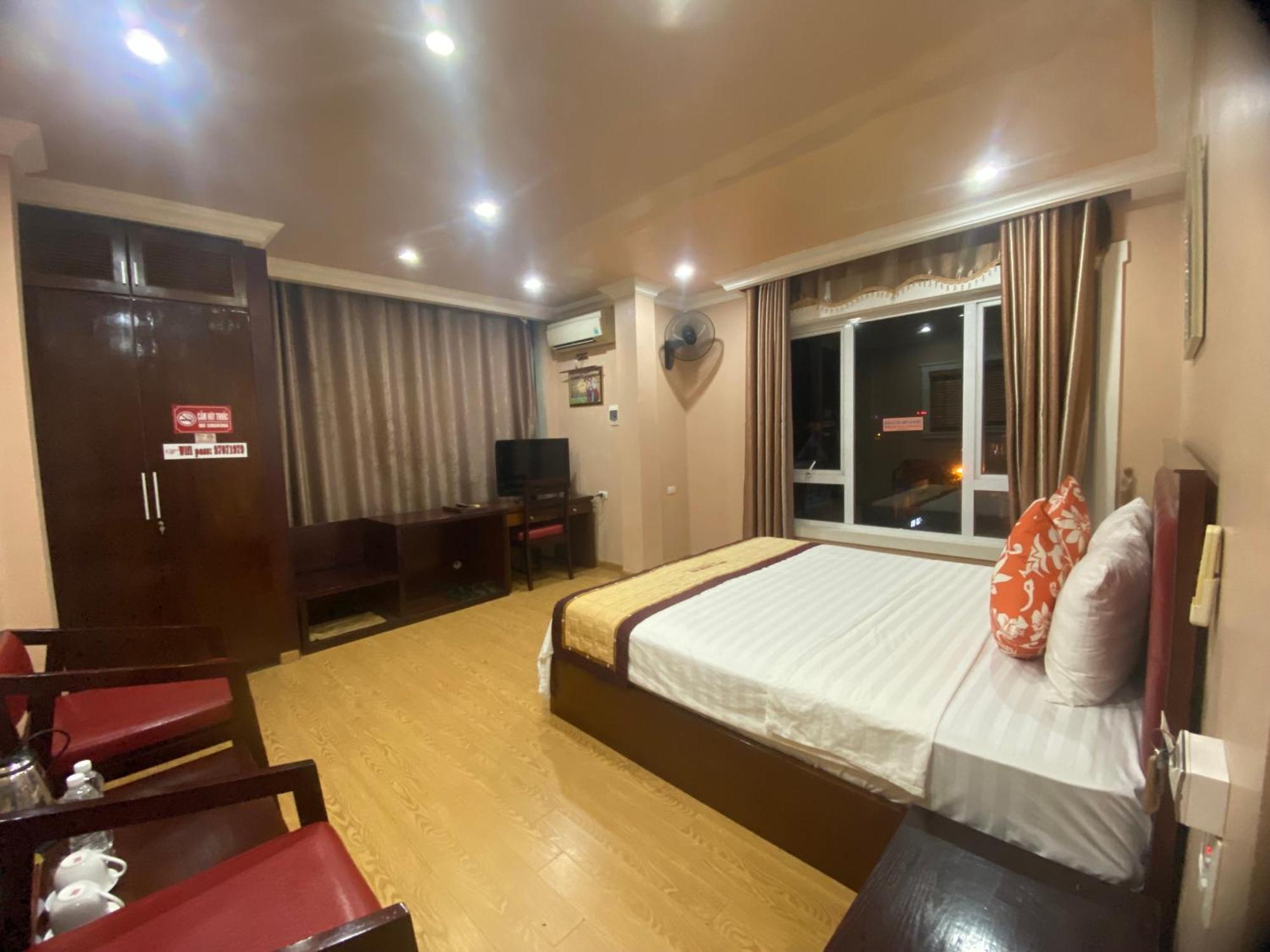 Hong Ky Boutique Hotel Diện Biên Phủ Exteriör bild